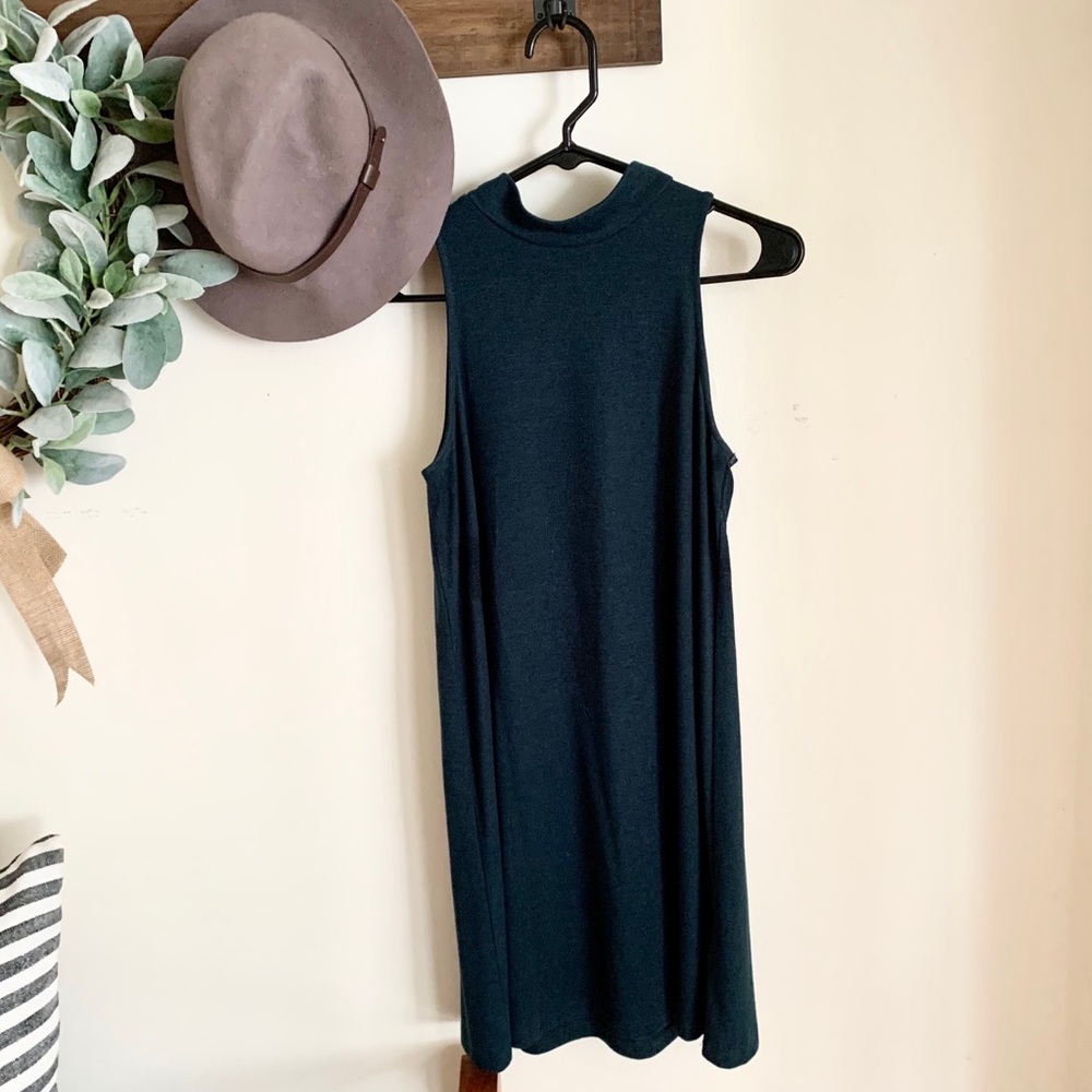 Mock dress sleeveless